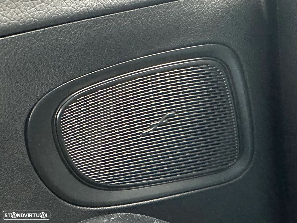 Mercedes-Benz C 300 d AMG Line - 14