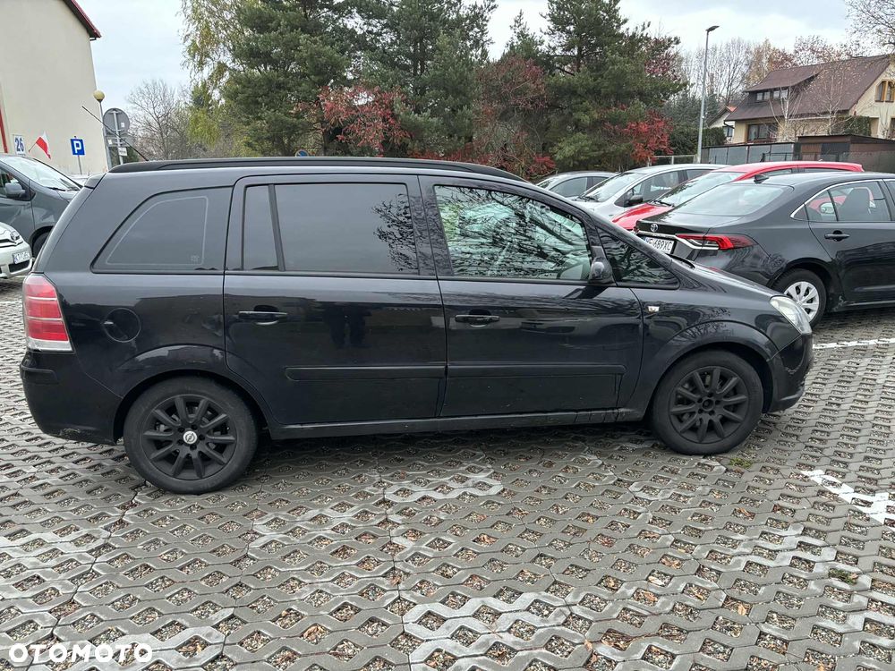 Opel Zafira 1.9 CDTI Cosmo - 2