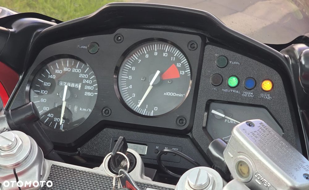 Honda VFR - 20