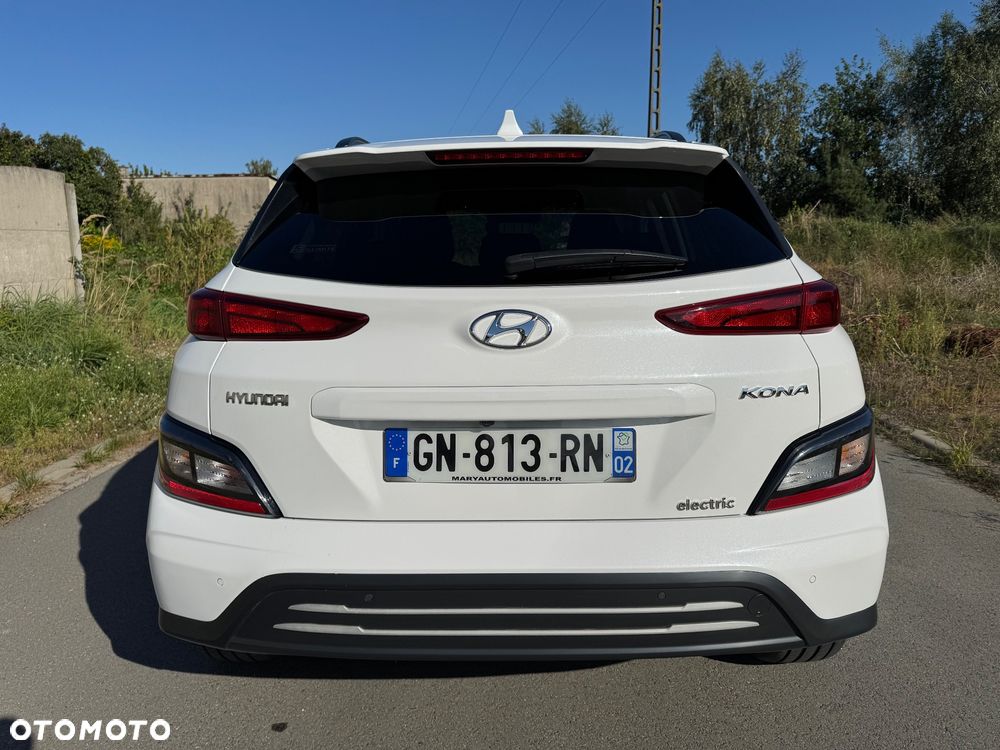 Hyundai Kona Electric 64kWh Executive - 6