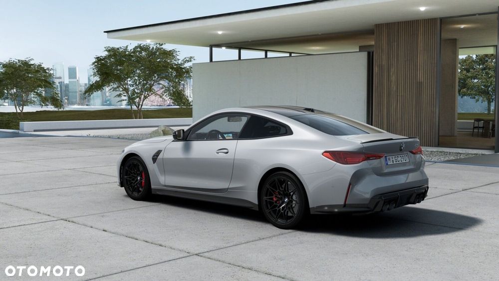 BMW M4 Competition M xDrive - 31