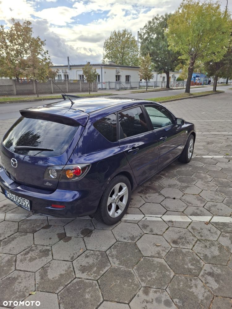 Mazda 3 2005 photo 3