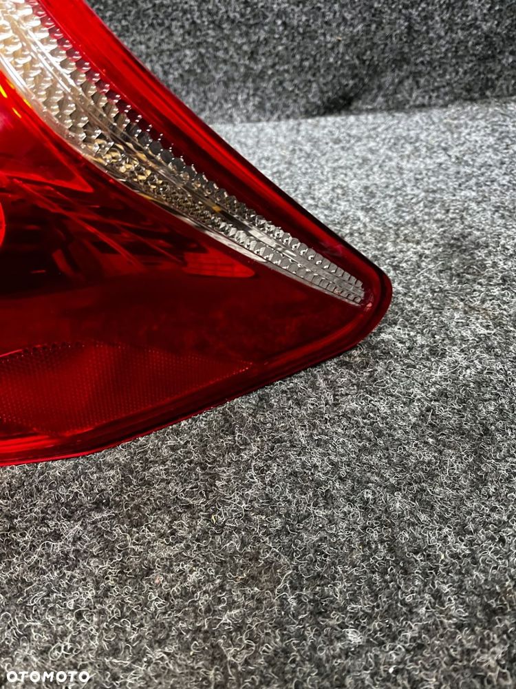 lampa prawy tył tylna toyota rav 4 III - 7
