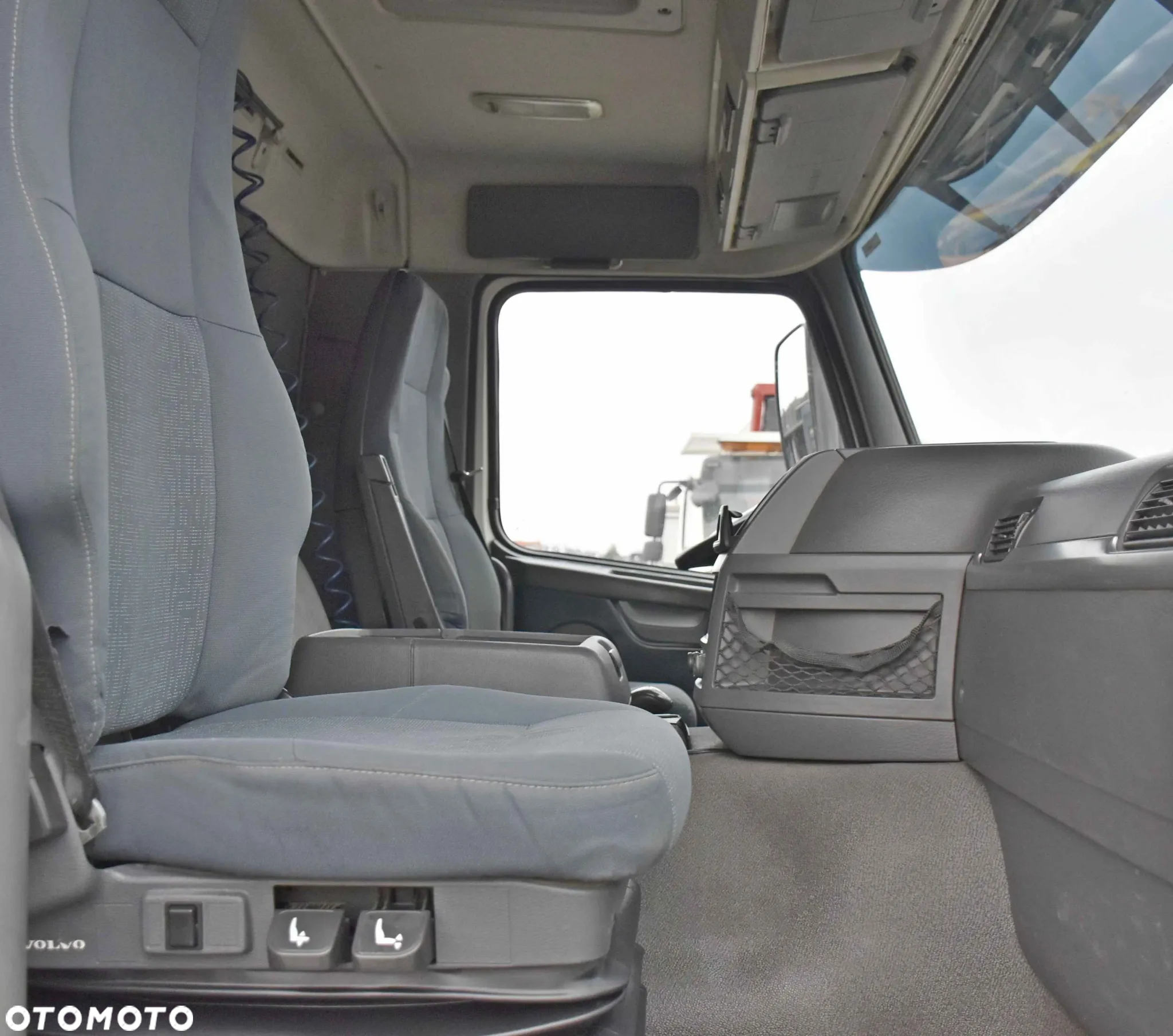 Volvo FMX 450 * WYWROTKA 5,10 m + PK 14002 - EH B + PILOT / 6x4 - 10