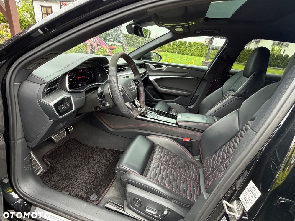Audi RS6 Avant - 36