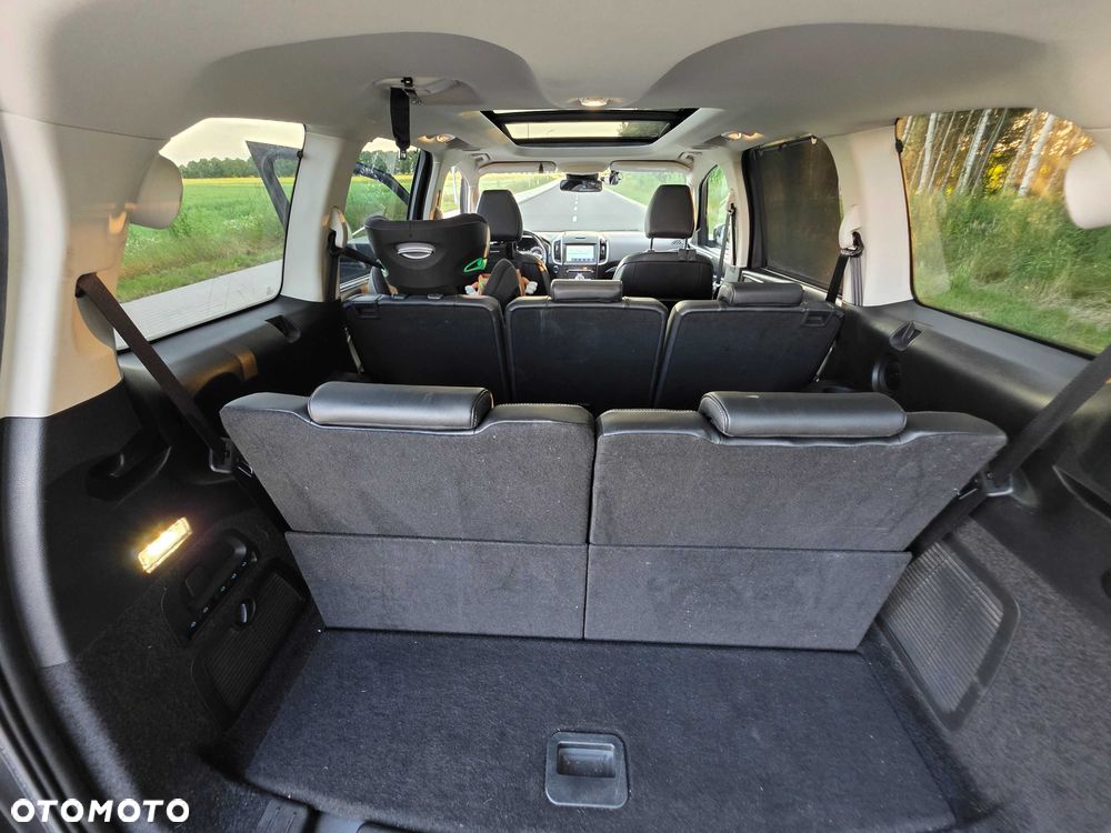Ford Galaxy - 5