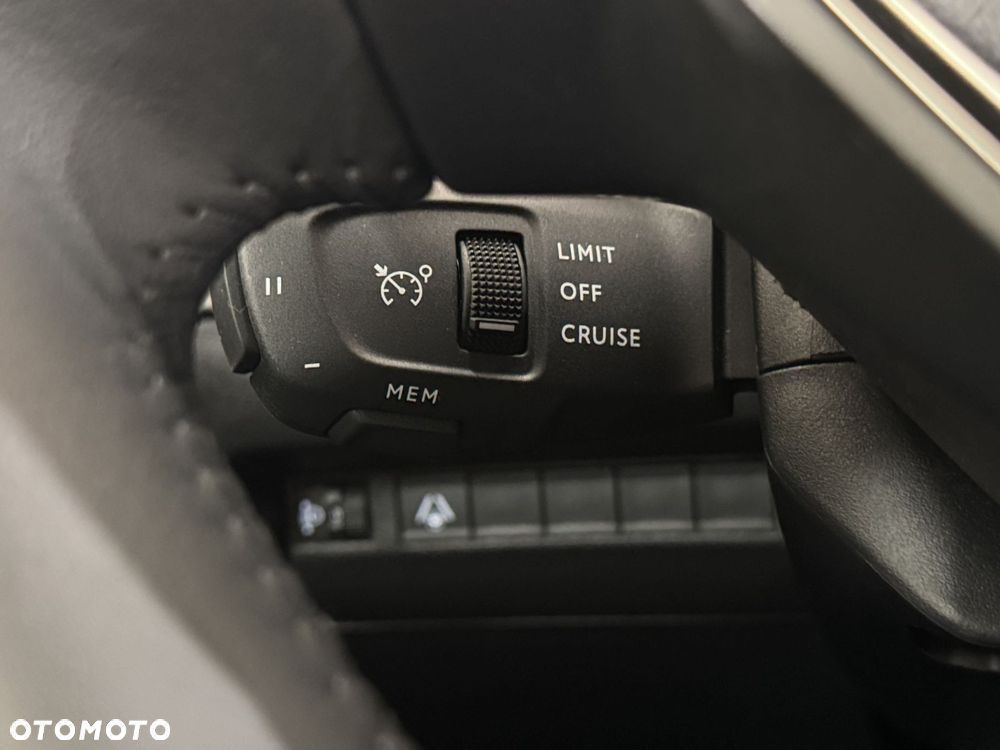 Peugeot 2008 - 16