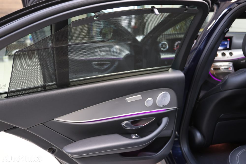 Mercedes-Benz E 300 de 4Matic 9G-TRONIC AMG Line - 21