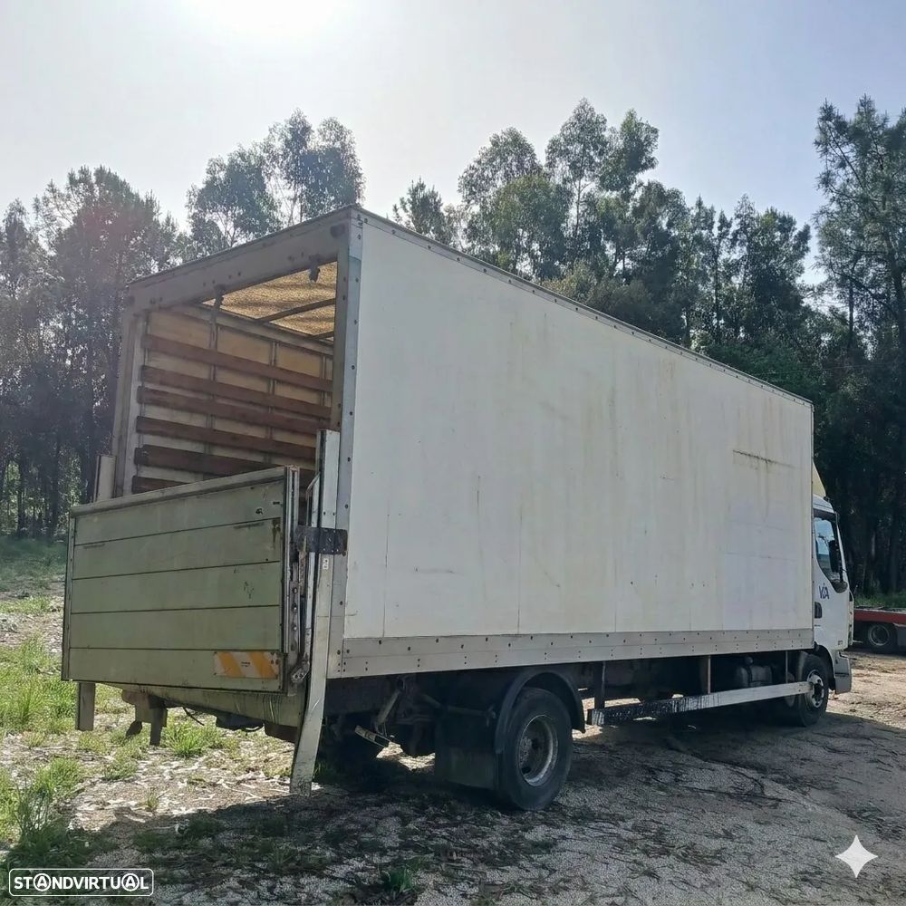 Renault Midlum 4.1 de 2006 – Peças Usadas - 3