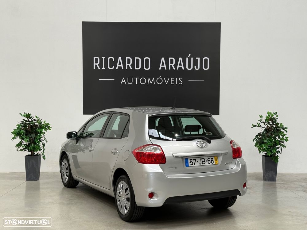 Toyota Auris 1.33 VVT-i ACtive+AC+VSC - 3