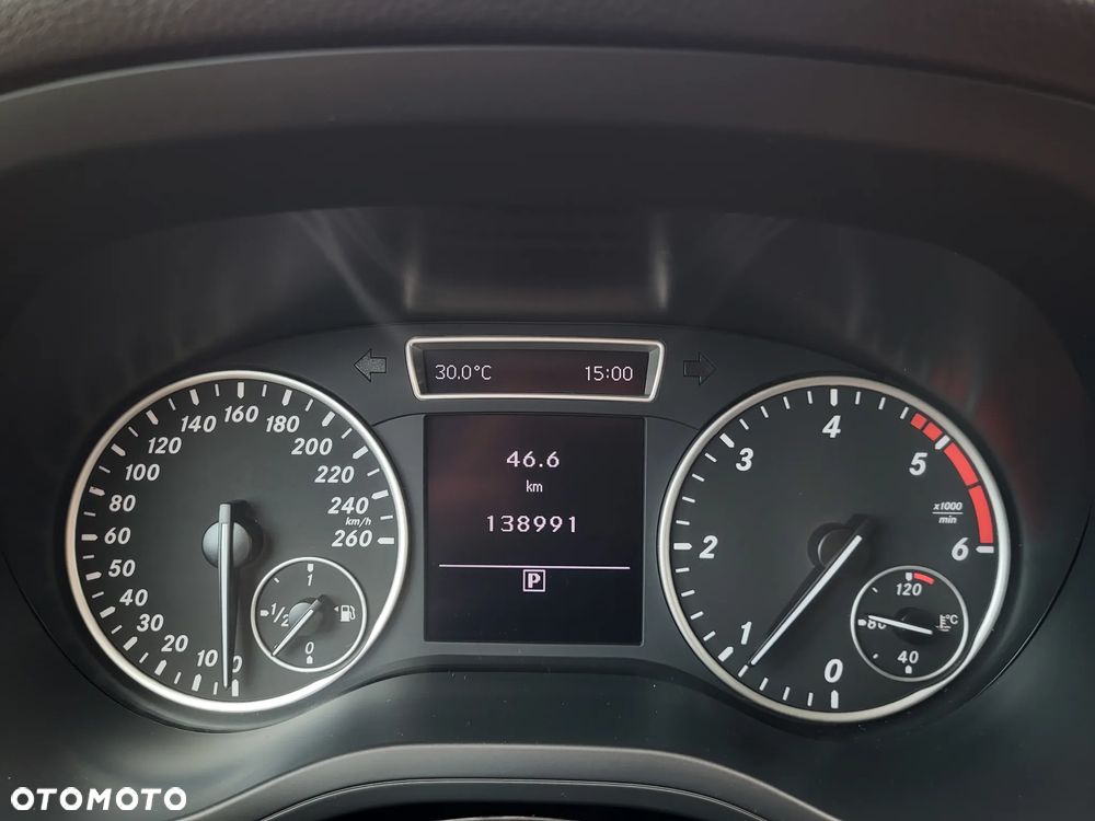 Mercedes-Benz Klasa B 180 CDI - 10