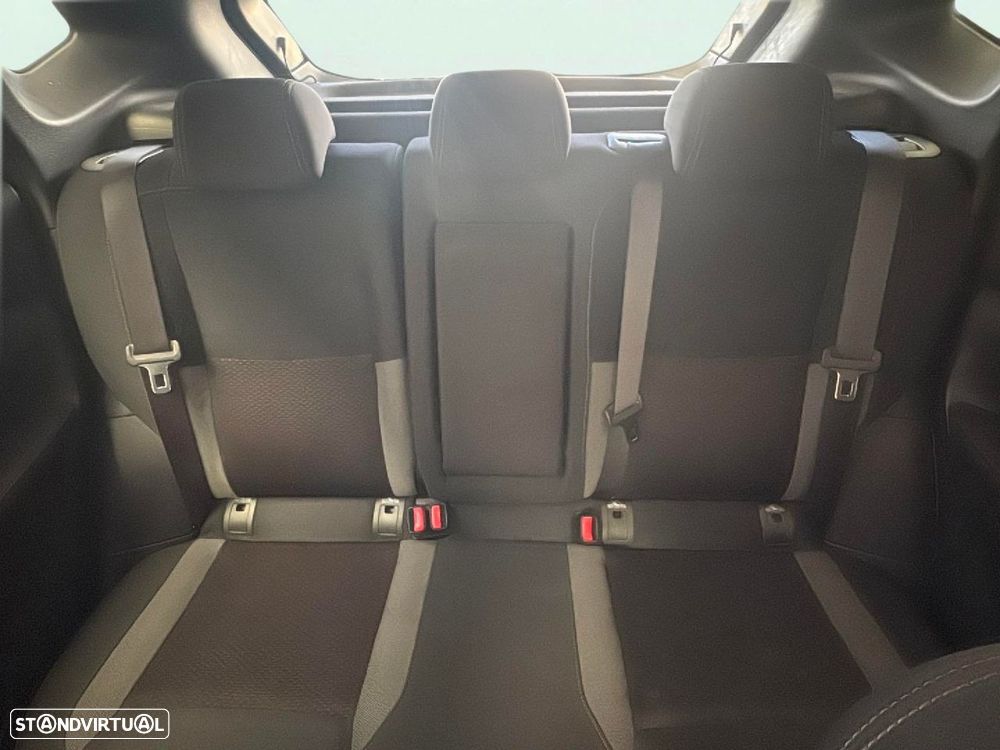 Nissan Qashqai 1.5 dCi N-Connecta - 17