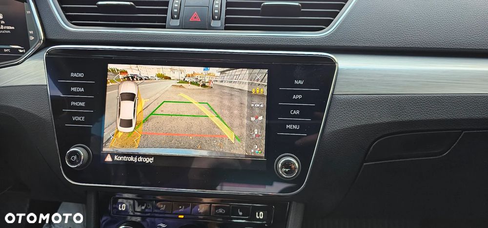 Skoda Superb 2.0 TSI Ambition DSG - 18