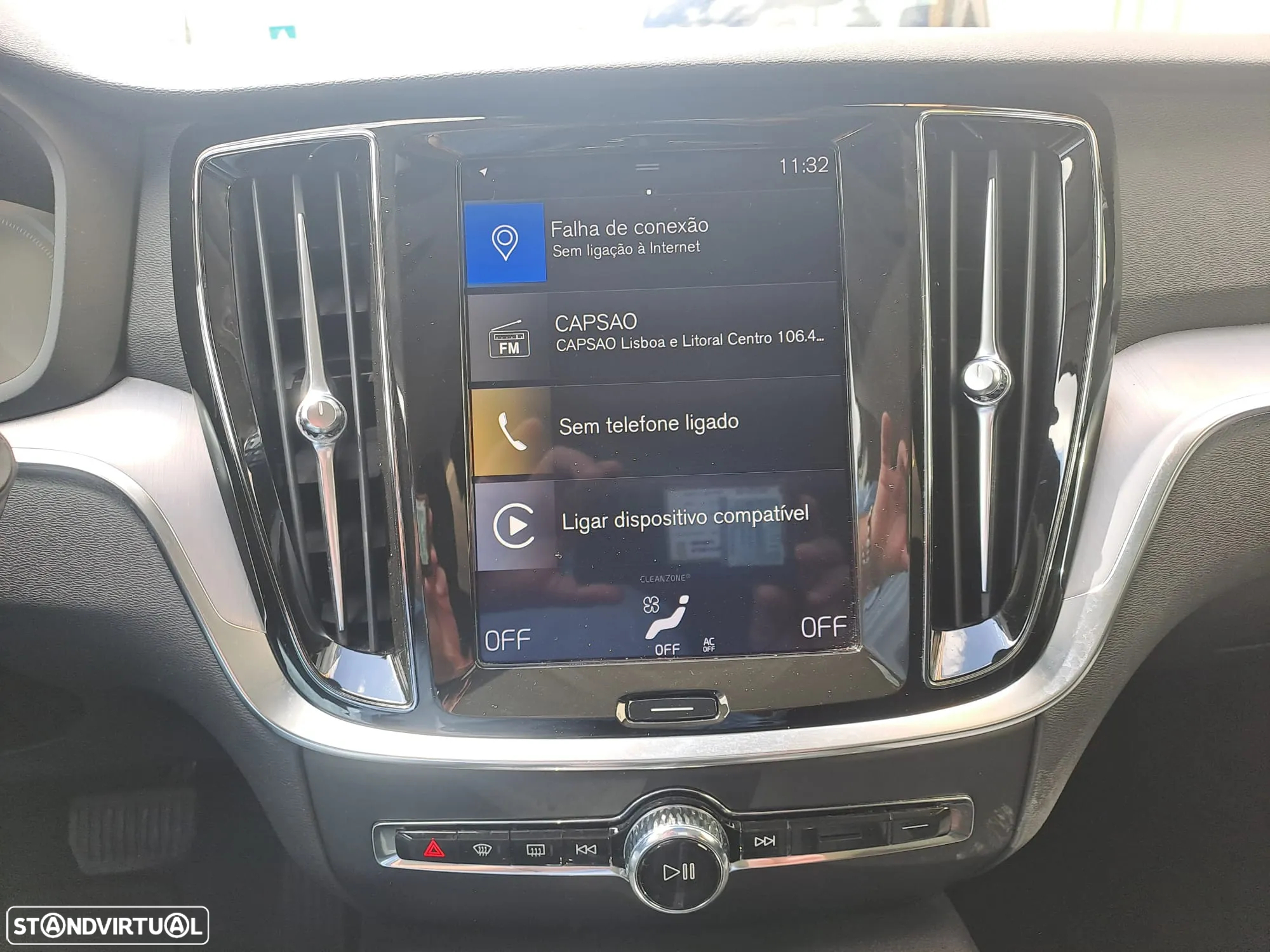 Volvo V60 2.0 T8 AWD TE Momentum - 29