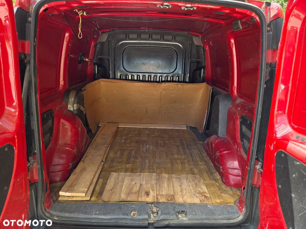 Fiat Doblo 1.3 JTD Fresh - 12