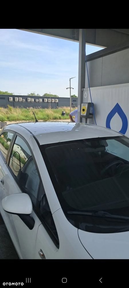 Kia Rio 1.2 M - 8