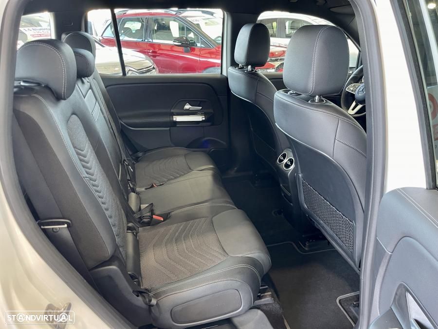 Mercedes-Benz EQB 300 4Matic Progressive - 35