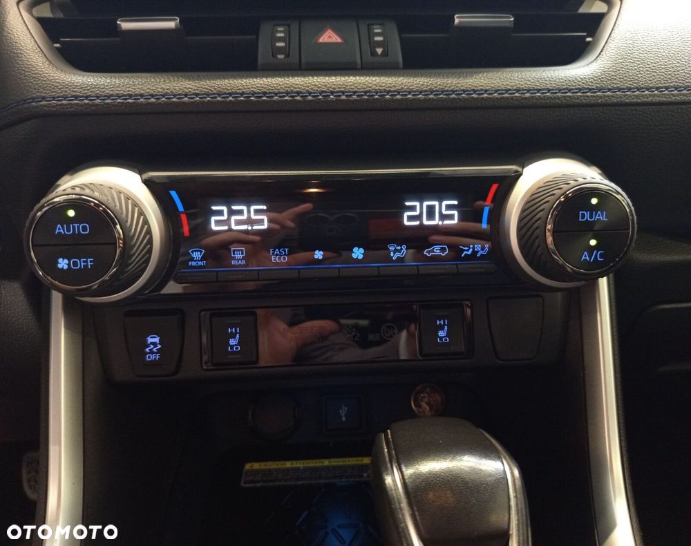 Toyota RAV4 2.5 Hybrid Selection 4x4 - 18
