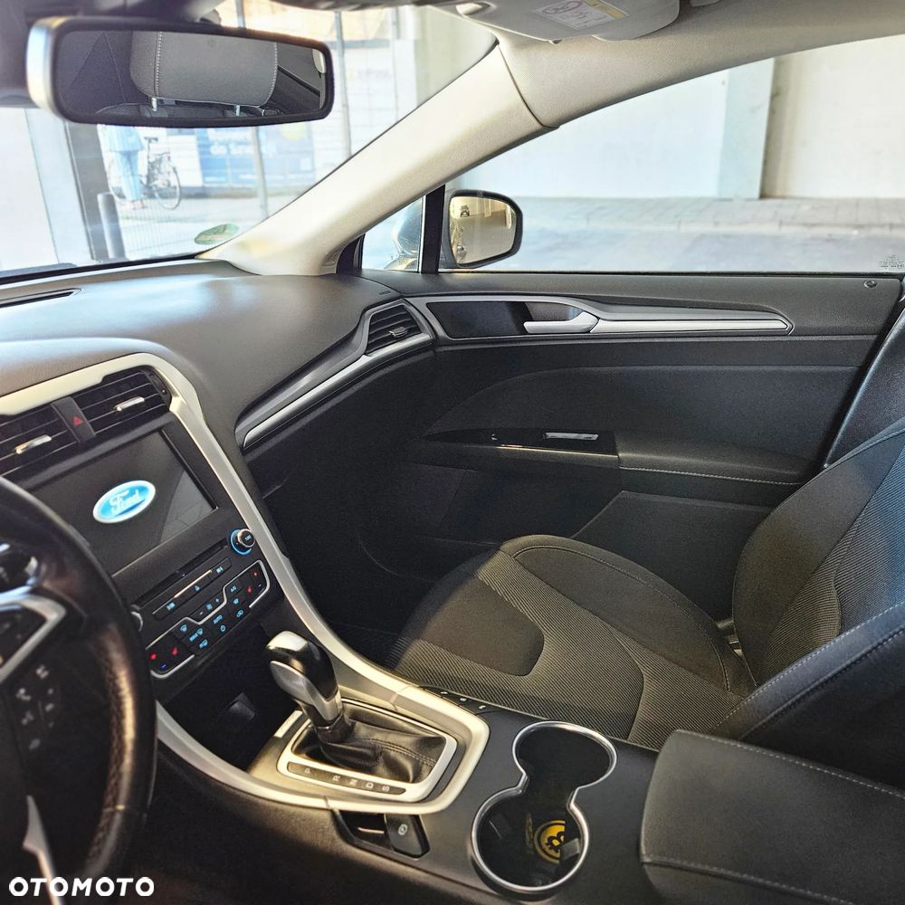 Ford Mondeo 2.0 TDCi STart-Stopp PowerShift-Aut Titanium - 18