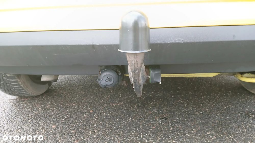 Skoda RAPID 1.6 TDI DPF Ambition - 17