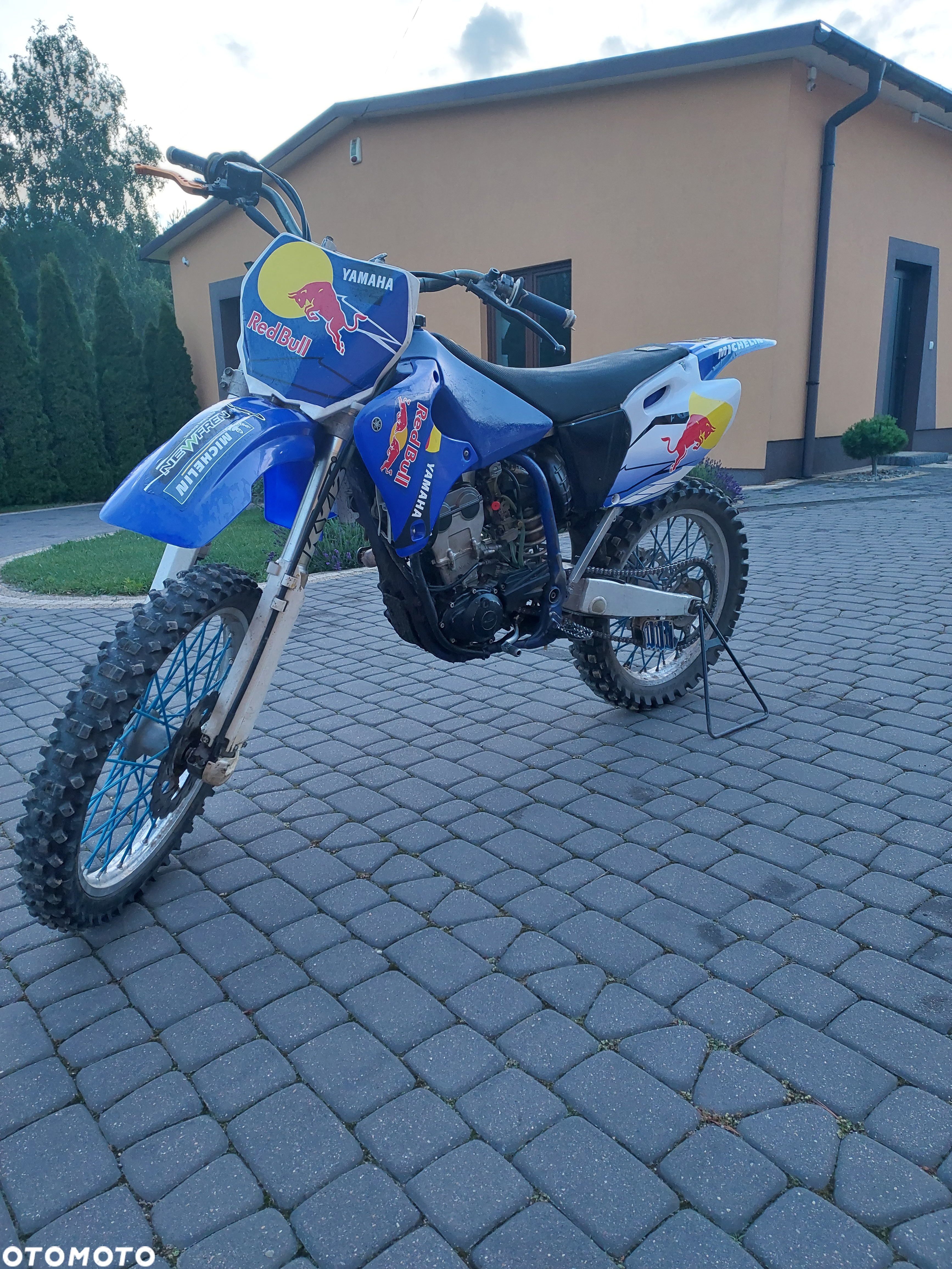 Yamaha YZF - 2
