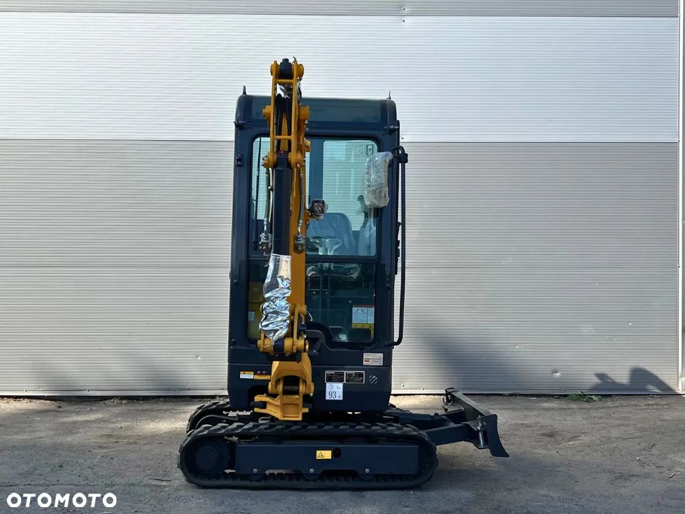 Inny Shantui SE18SR - 3