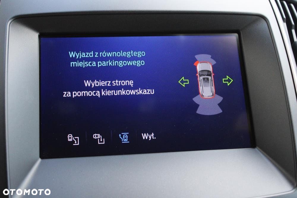 Ford S-Max - 34