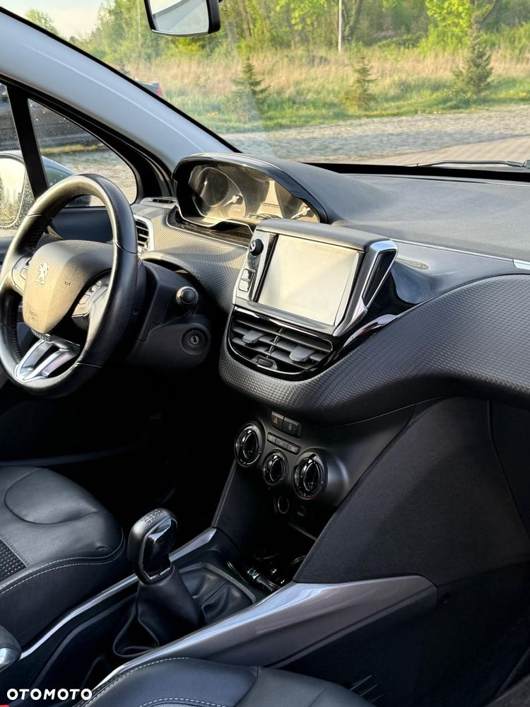 Peugeot 2008 BlueHDi 100 STOP & START Active - 9