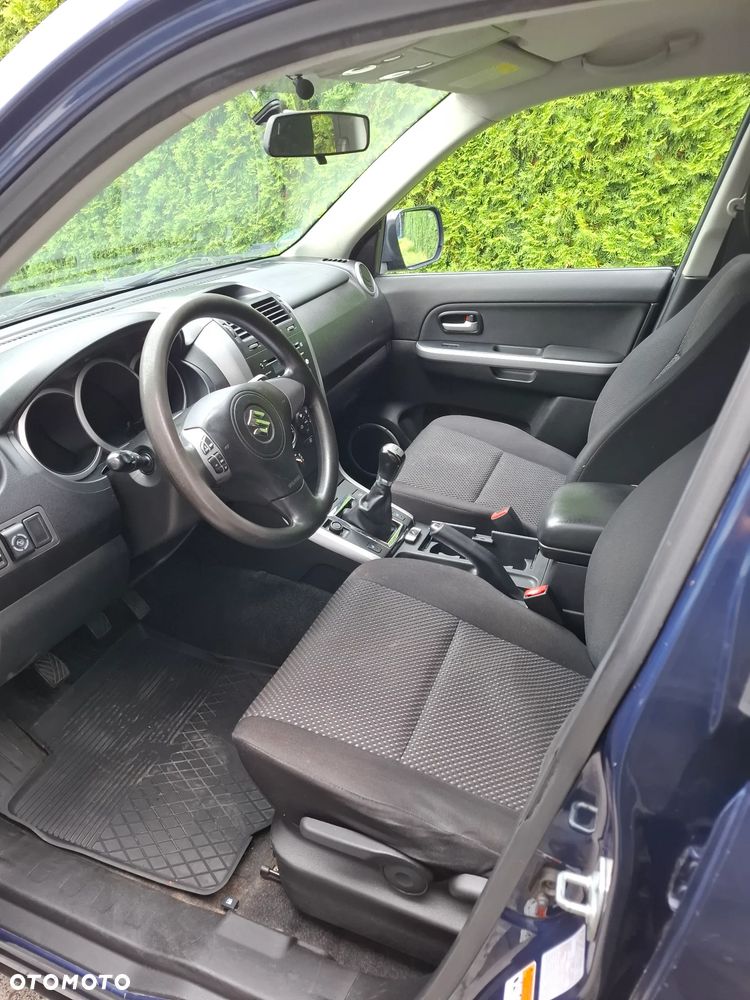 Suzuki Grand Vitara - 7