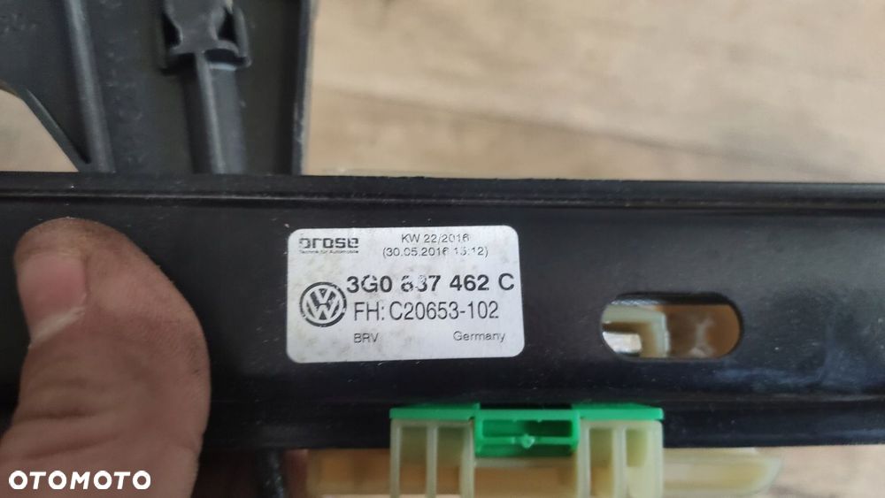 MECHANIZM SZYBY PRAWY PRZÓD VW PASSAT B8 PODNOŚNIK - 7