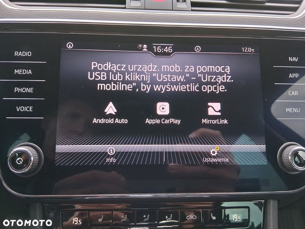 Skoda Superb 2.0 TDI SCR 4x4 Ambition DSG - 20