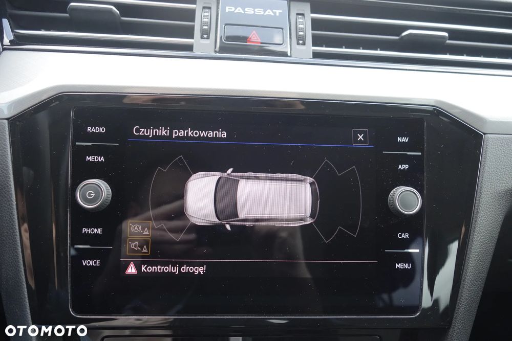 Volkswagen Passat 2.0 TDI EVO Business DSG - 32