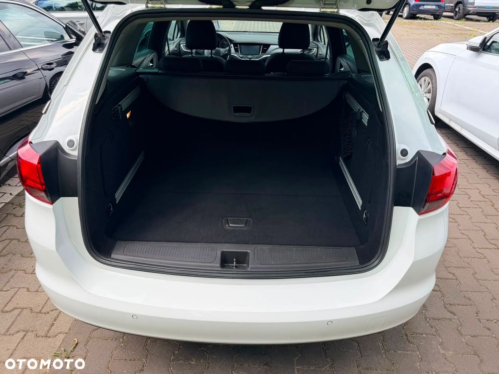 Opel Astra 1.6 CDTI Enjoy - 15