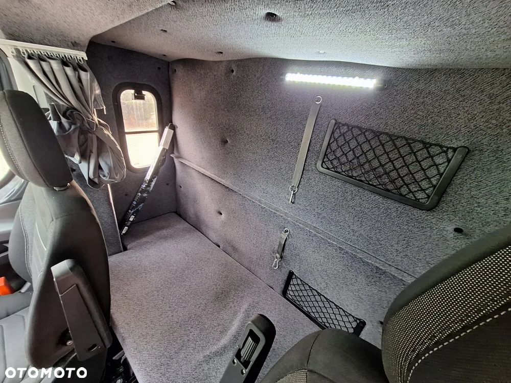 Iveco DAILY 35S - 12