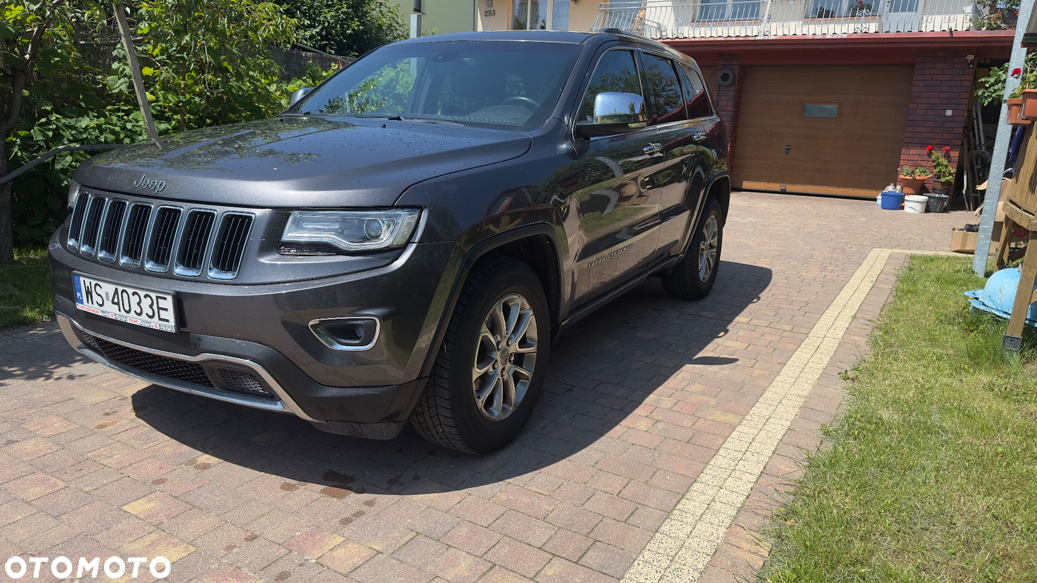 Jeep Grand Cherokee - 3