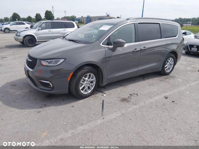 Chrysler Pacifica - 6