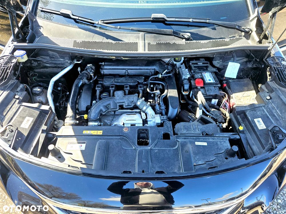 Peugeot 5008 THP 165 EAT6 Stop & Start Allure - 34