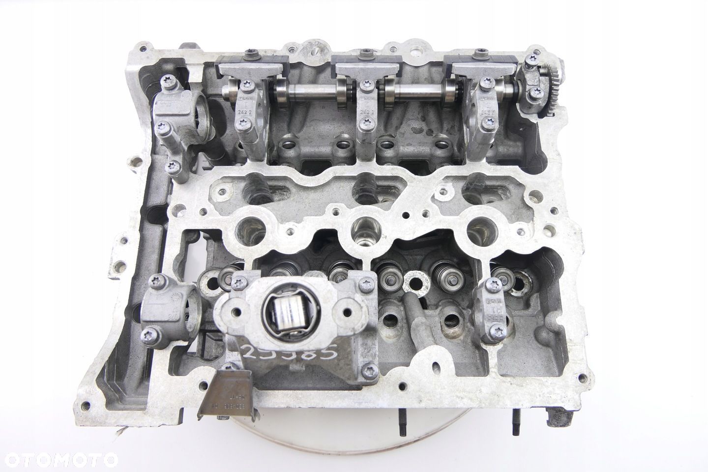 Głowica BMW Seria 2 F46 1.5 Benzyna 782913500 - 1