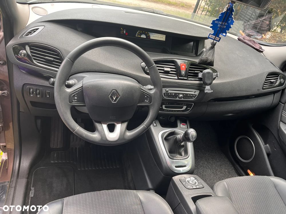 Renault Grand Scenic - 6