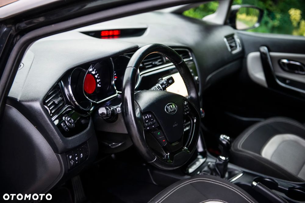 Kia Ceed 1.6 GDI Vision - 20