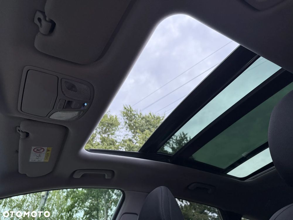 Hyundai i40 Kombi blue 1.7 CRDi DCT Premium - 29