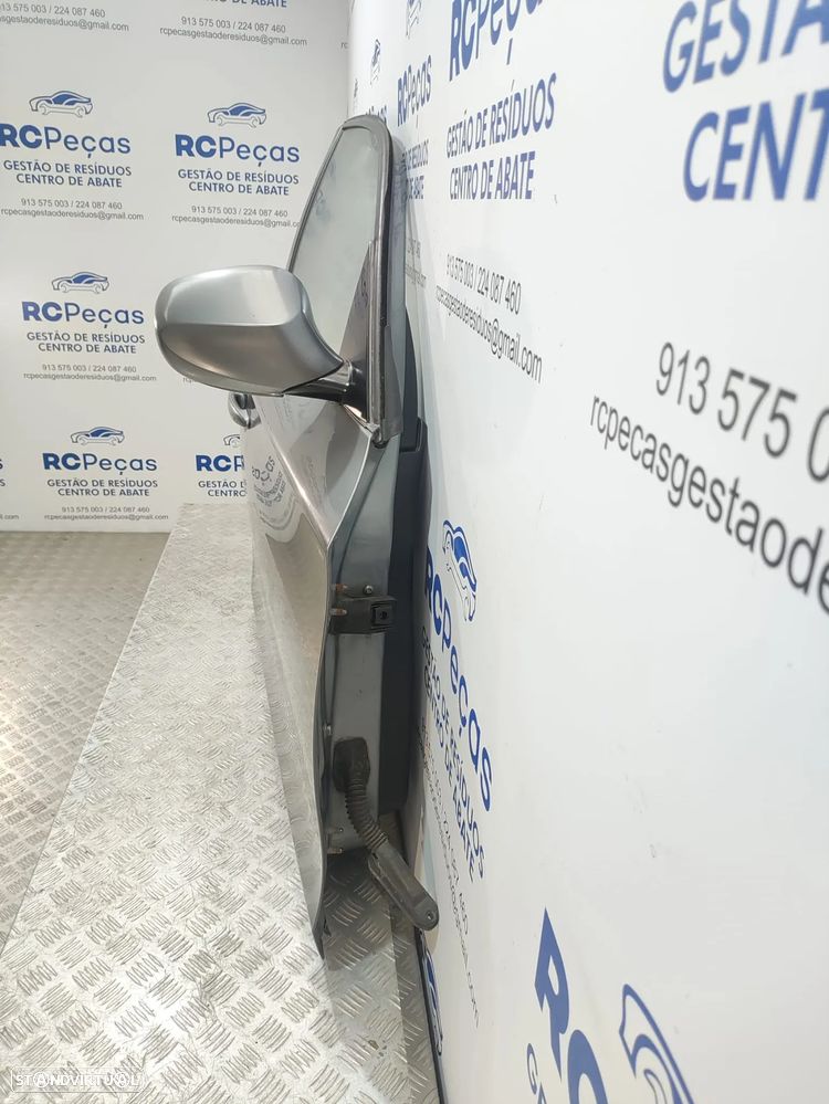 Porta Frente Frontal Direita BMW Serie 1 E87 2004 - 2013 - 5
