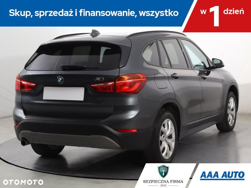 BMW X1 - 7