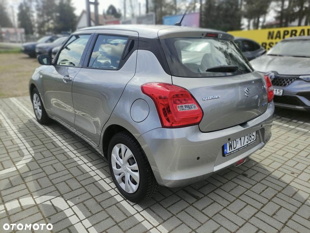 Suzuki Swift 1.2 Dualjet SHVS Premium CVT - 5