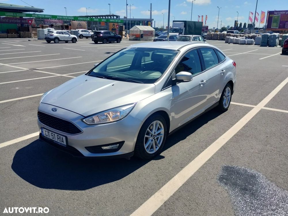 Ford Focus 1.0 EcoBoost Trend Edition - 1