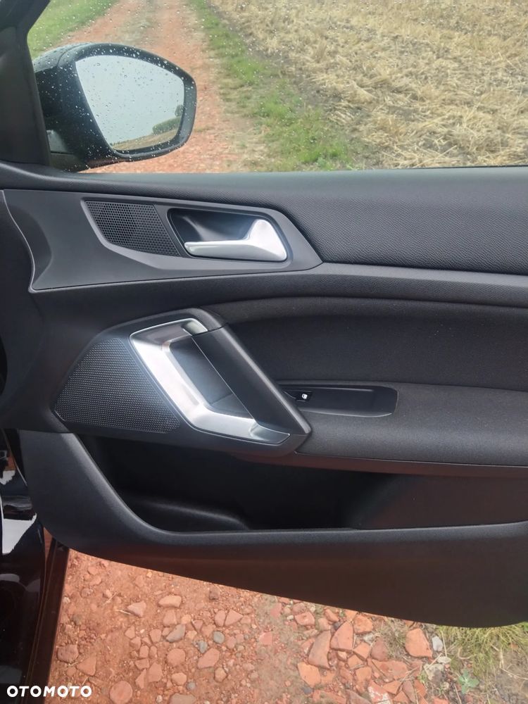 Peugeot 308 BlueHDi 130 Stop & Start Active - 19