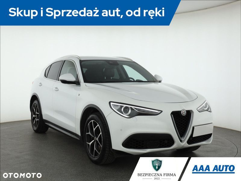 Alfa Romeo Stelvio - 3