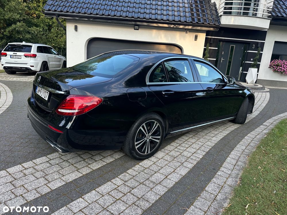 Mercedes-Benz Klasa E 200 d 9G-TRONIC - 14