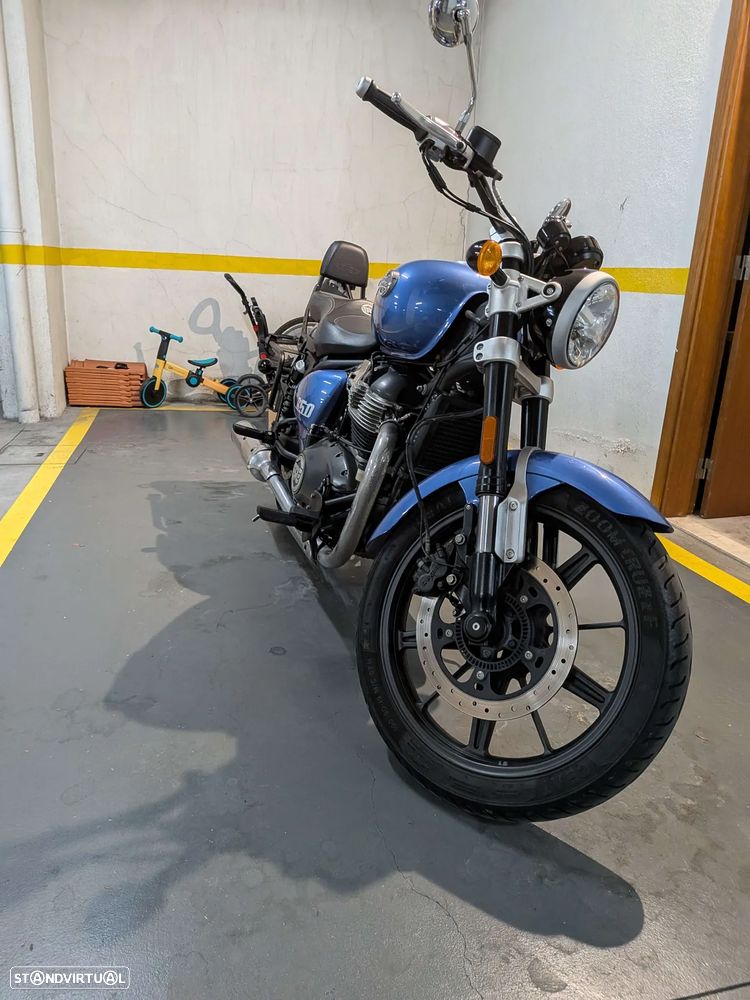 Royal Enfield Super Meteor 650 - 20