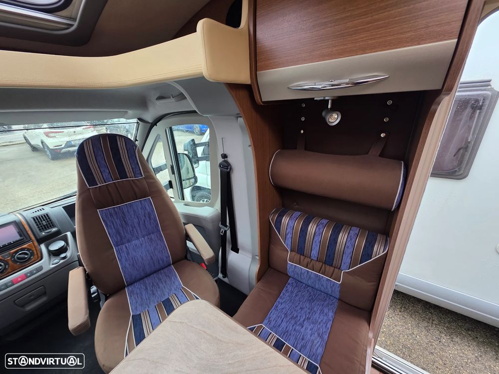 Burstner Privilége - 12